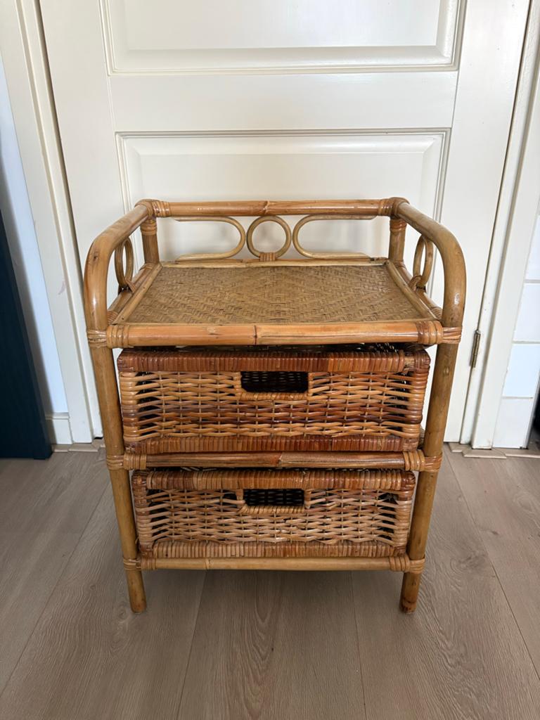 Rotan ladekastje / nachtkastje met 2 laden, Huis en Inrichting, Kasten | Ladekasten, Ophalen, Overige materialen, Minder dan 50 cm