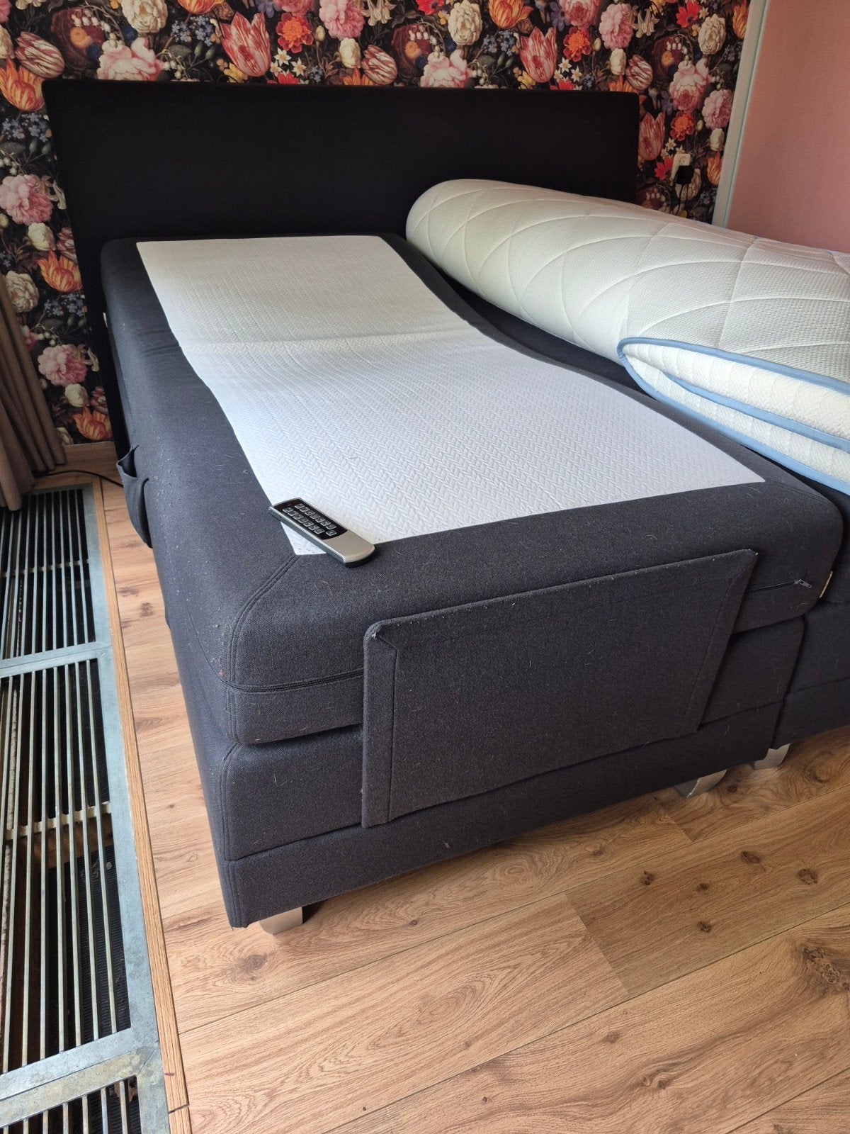 bezorging is mogelijk 200x210 swiss sense elektrische bed, Ophalen of Verzenden, Tweepersoons, 210 cm, 180 cm