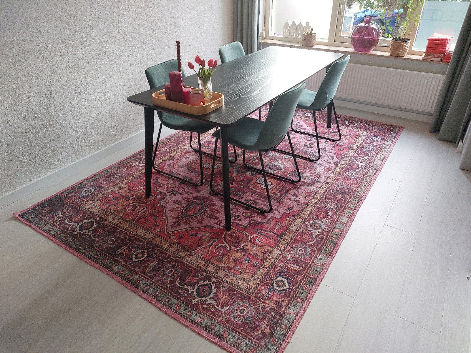 Vloerkleed Oriental Georgia rood/roze 200x300 cm, Ophalen, 200 cm of meer, Zo goed als nieuw, 200 cm of meer