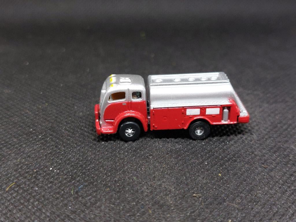 CMW Mini Metals 50204 - White 3000 Cabover tankwagen (13712), Overige merken, Gebruikt, Gelijkstroom, Overige typen
