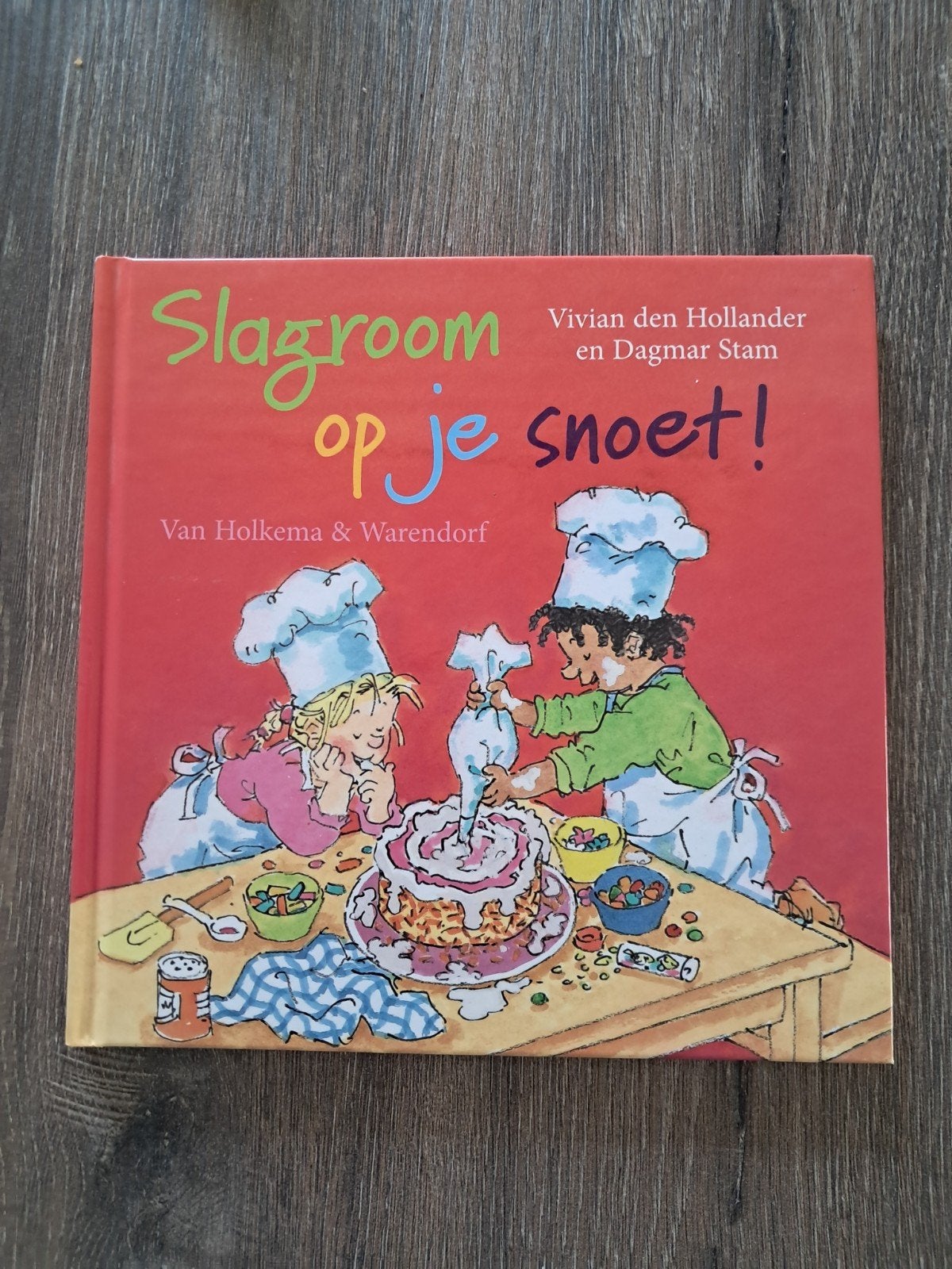 Slagroom op je Snoet, Ophalen of Verzenden, Zo goed als nieuw, Vivian den Hollander en Dagmar Stam, Non-fictie