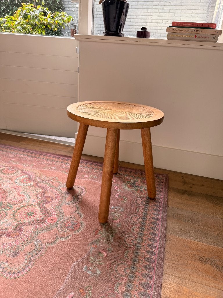 Zuiver bijzettafel, Minder dan 55 cm, Rond, Zo goed als nieuw, Hout