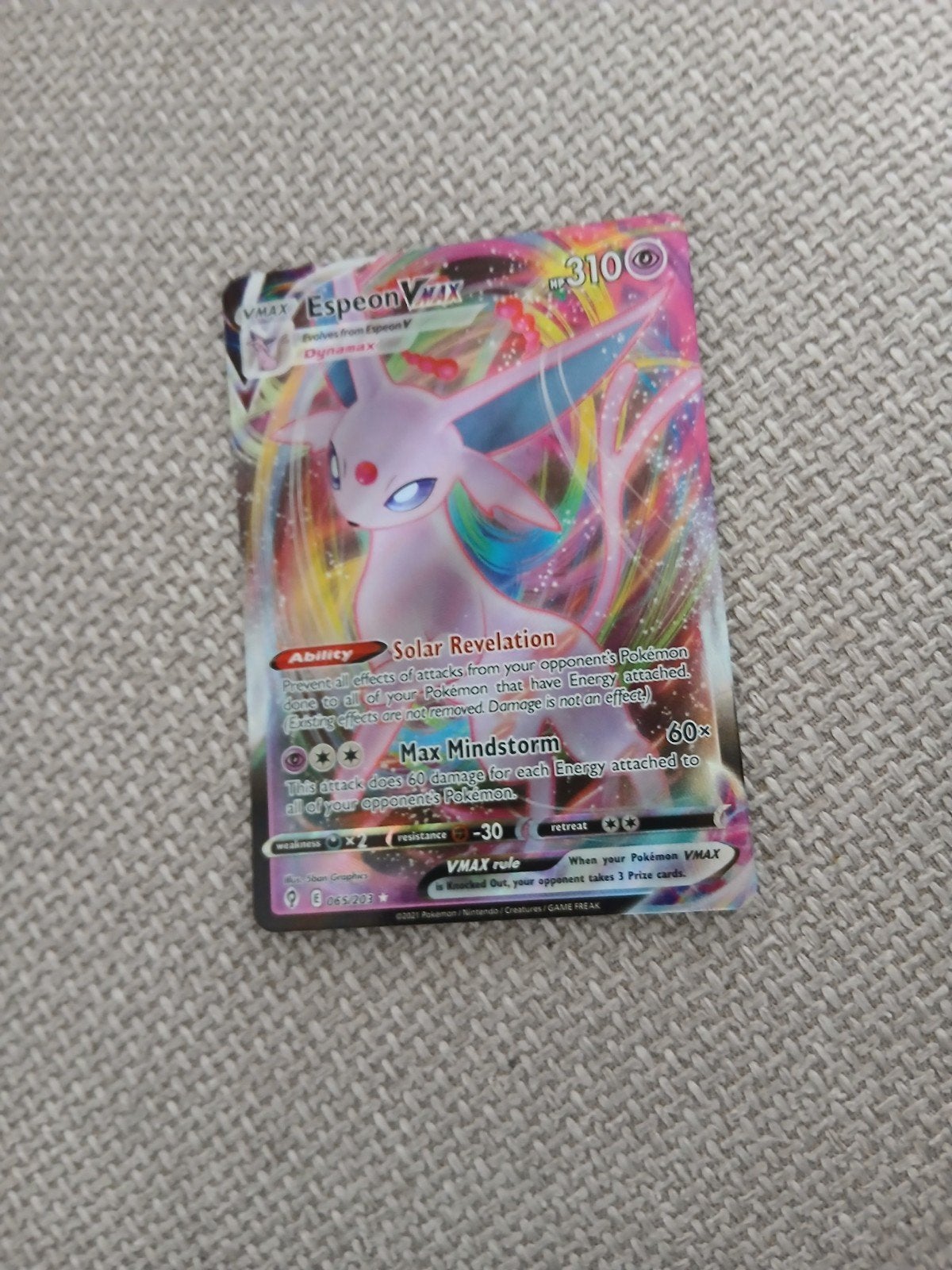 Espeon VMAX Pokémon Kaart - Fusion Strike 065/203, Hobby en Vrije tijd, Verzamelkaartspellen | Pokémon, Ophalen of Verzenden, Zo goed als nieuw