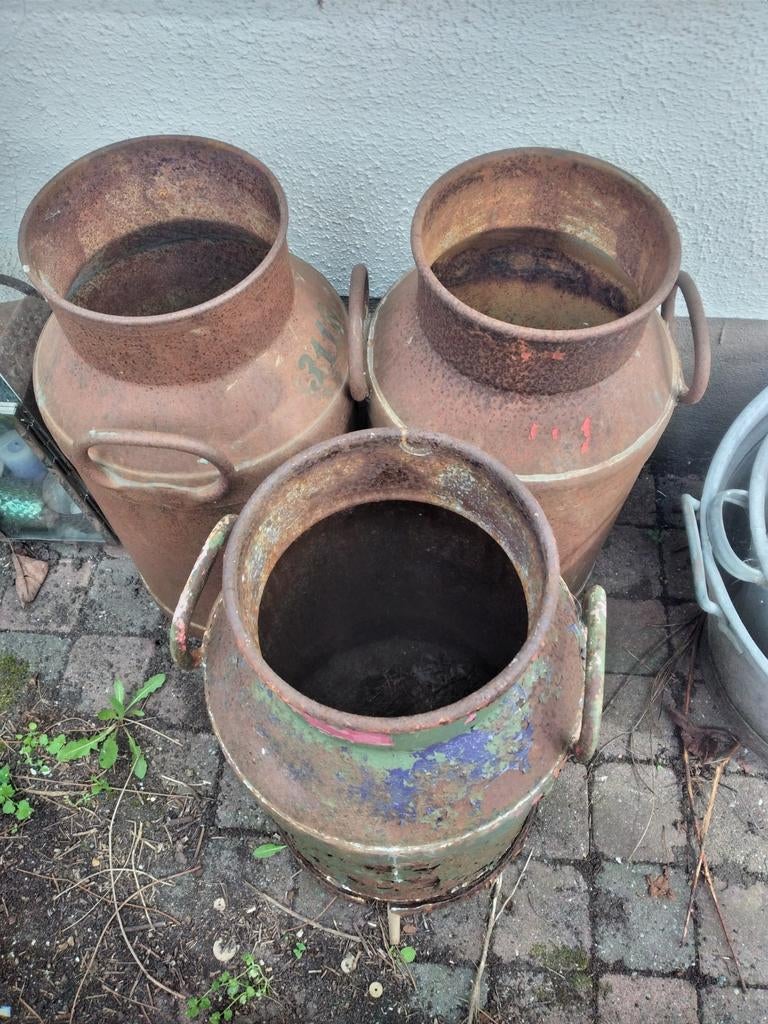 Melk bus, Ophalen of Verzenden, Rond, Minder dan 30 cm