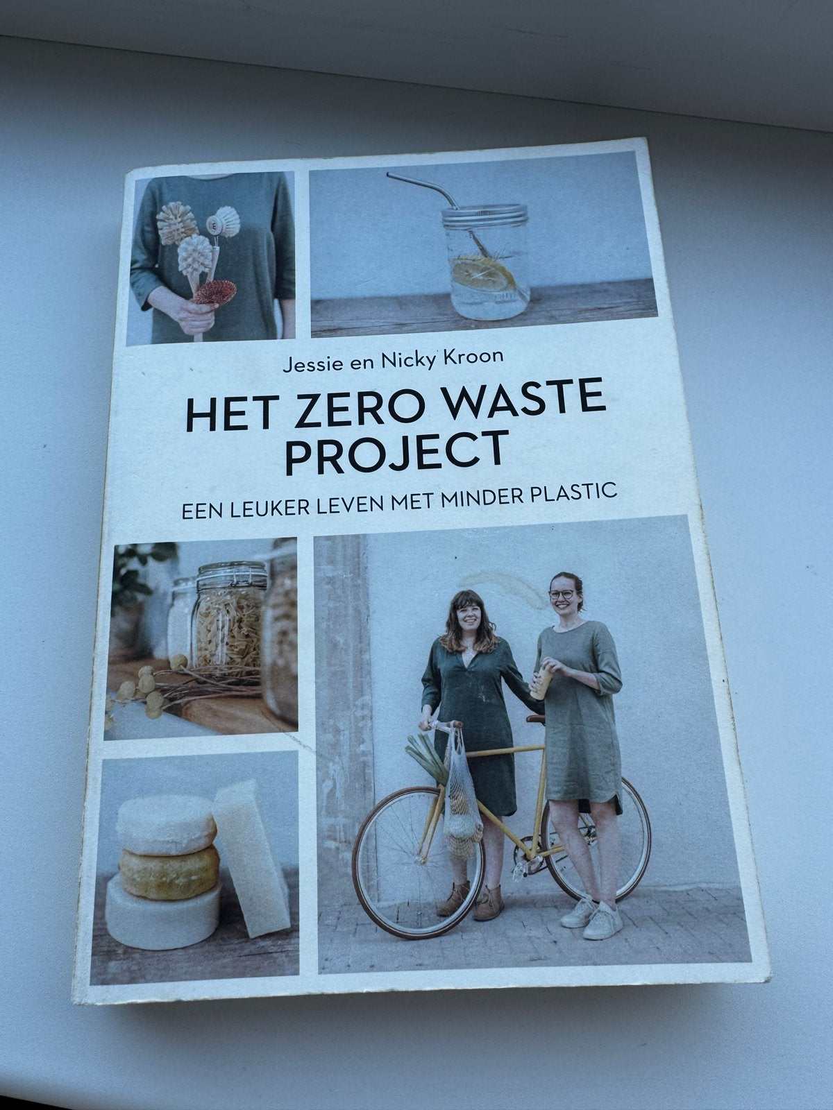 Het Zero Waste Project - Een leuker leven met minder plastic, Boeken, Ophalen of Verzenden, Gelezen, Overige onderwerpen
