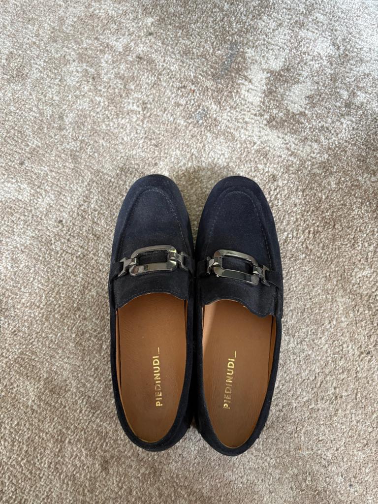 Piedi Nudi instappers maat 41 - Donkerblauw, Kleding | Dames, Schoenen, Ophalen of Verzenden, Zo goed als nieuw, Blauw, Instappers