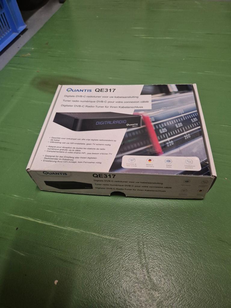 Quantis QE317 Digitale DVB-C Radio Tuner Kabelaansluiting, Ophalen of Verzenden, Zo goed als nieuw, Decoder