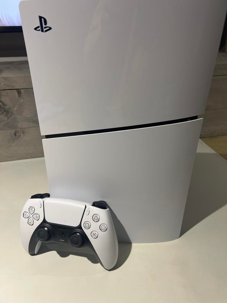 Playstation 5 slim digital 1tb, N, N, Ophalen of Verzenden, Zo goed als nieuw