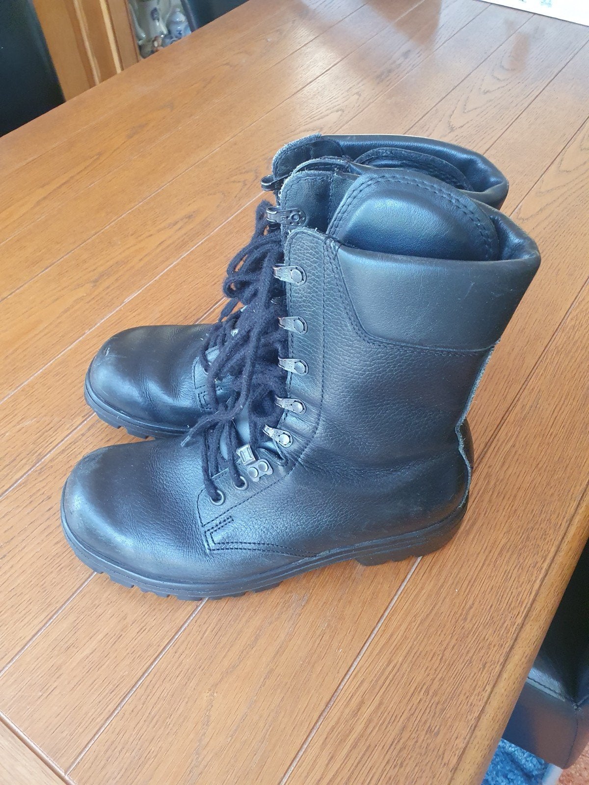 Legerkistjes Maat 43 / wandelschoenen, Ophalen of Verzenden, Gedragen, Zwart, Boots