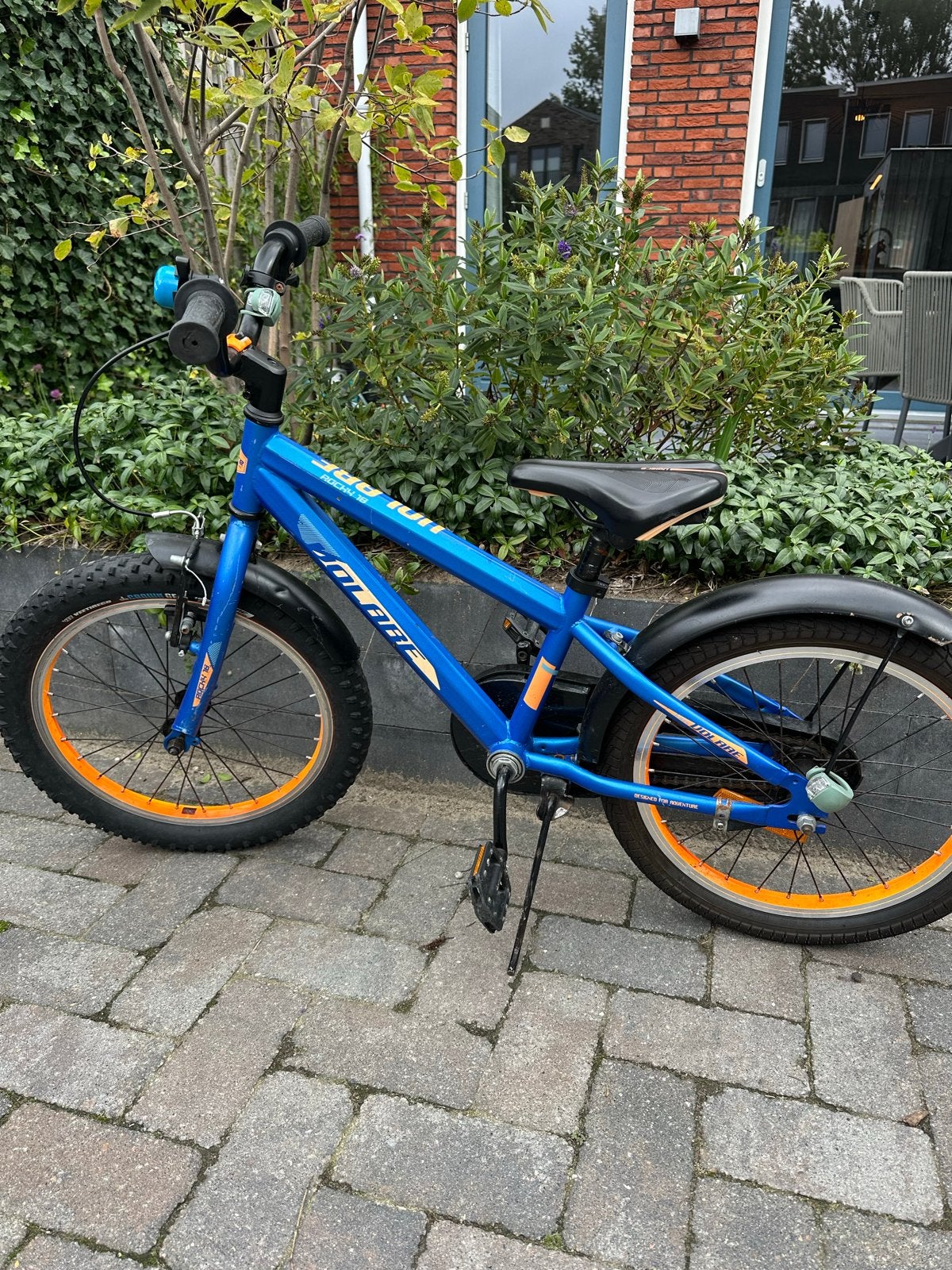 Volare Rocky 18 inch kinderfiets - Blauw/Oranje, Ophalen, Zo goed als nieuw, 16 tot 20 inch