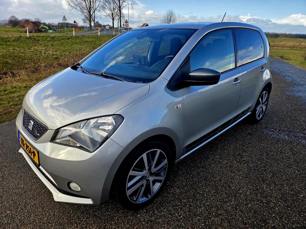 Seat Mii 1.0(( FR line))) 60pk Ecomotive 5D 2018 Grijs, Voorwielaandrijving, Stof, 4 stoelen, Mii