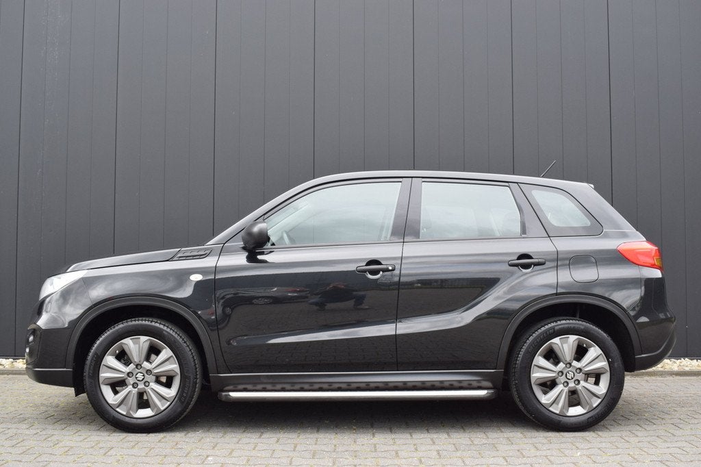 Suzuki Vitara 1.6 Comfort Airco | Originele Audio | Trekhaak, Voorwielaandrijving, Stof, 4 cilinders, Met garantie (alle)