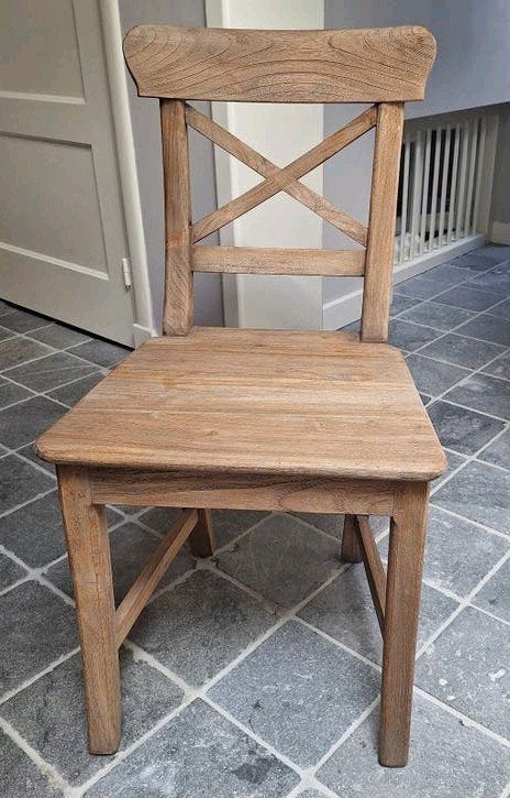 7 teakhouten eetkamerstoelen/ kruisstoeltjes, Huis en Inrichting, Ophalen, Zo goed als nieuw, Bruin