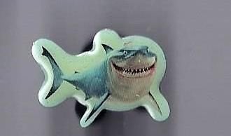 So31 pin disney bruce nr 60, Ophalen of Verzenden, Zo goed als nieuw, Speldje of Pin