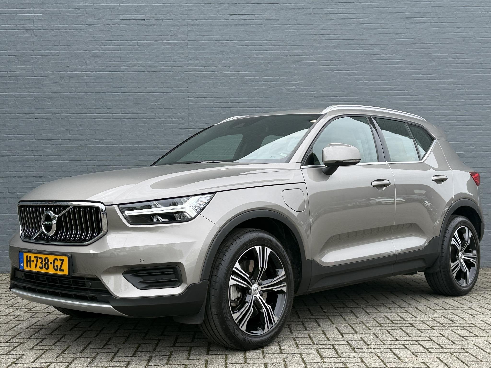 Volvo XC40 1.5 T5 Twin Engine Inscription, Auto's, 1712 kg, Hybride Elektrisch/Benzine, 3 cilinders, SUV of Terreinwagen