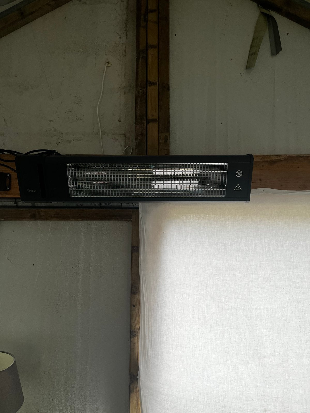 Terrasheater AH18ECR - 1800 watt met afstandsbediening, Ophalen, Nieuw, Elektrisch, Wand