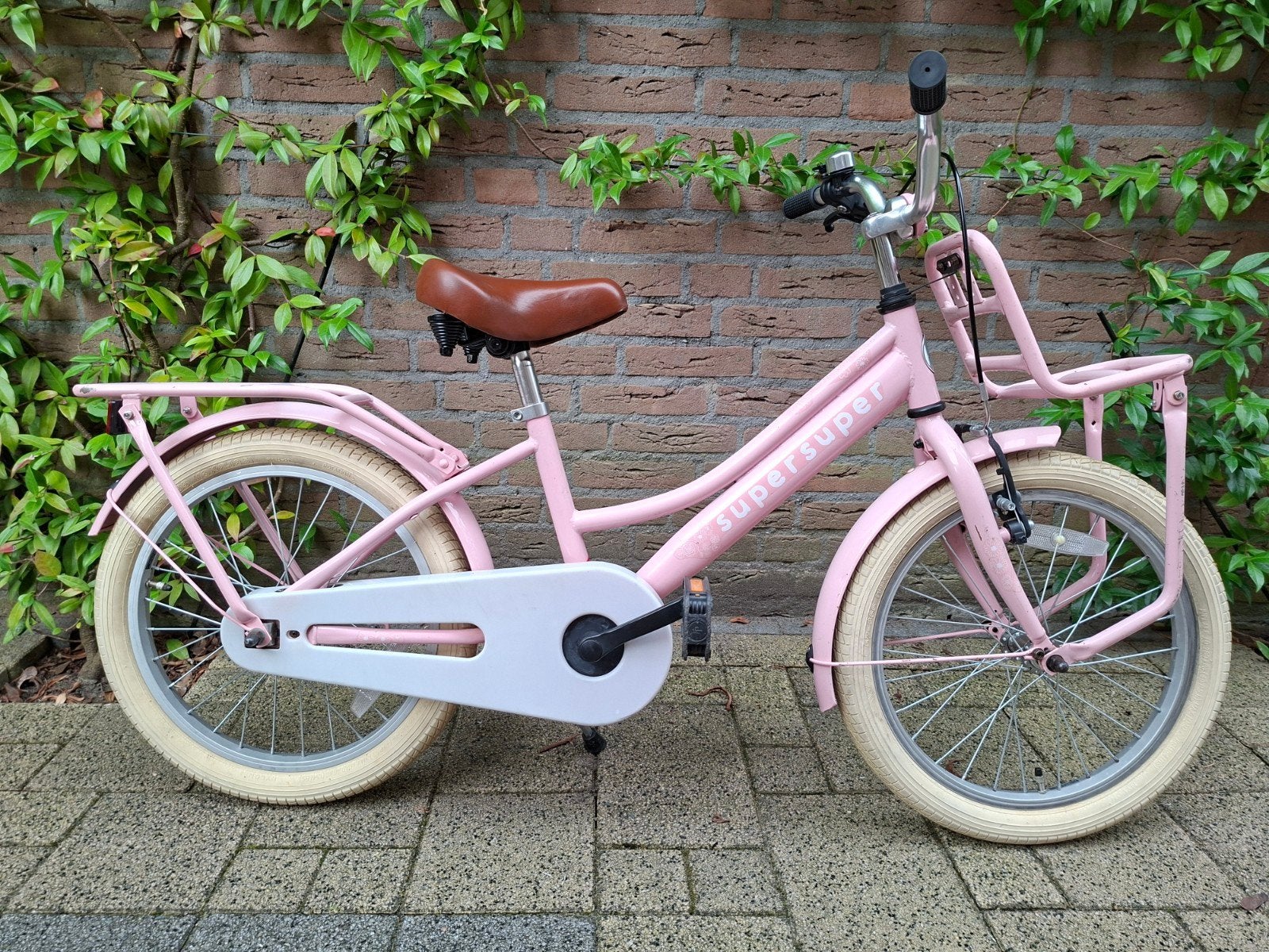 Roze SuperSuper kinderfiets (meisjes) 18 inch met zijwieltje, Ophalen, Terugtraprem, Zijwieltjes, SuperSuper