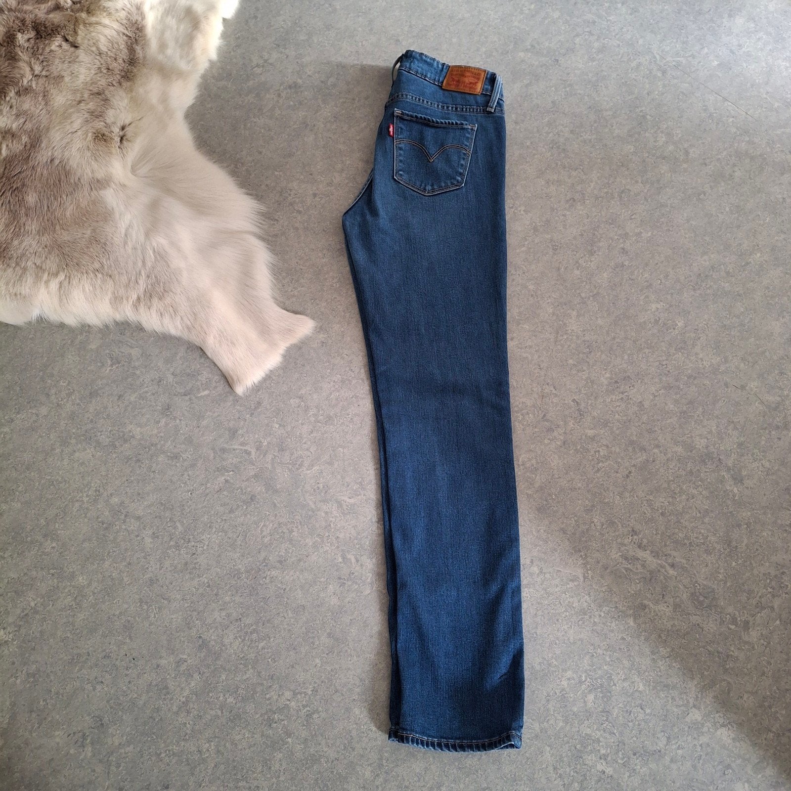 levis 712 slim maat 28 x 30, Ophalen of Verzenden, Zo goed als nieuw, Blauw, W28 - W29 (confectie 36)
