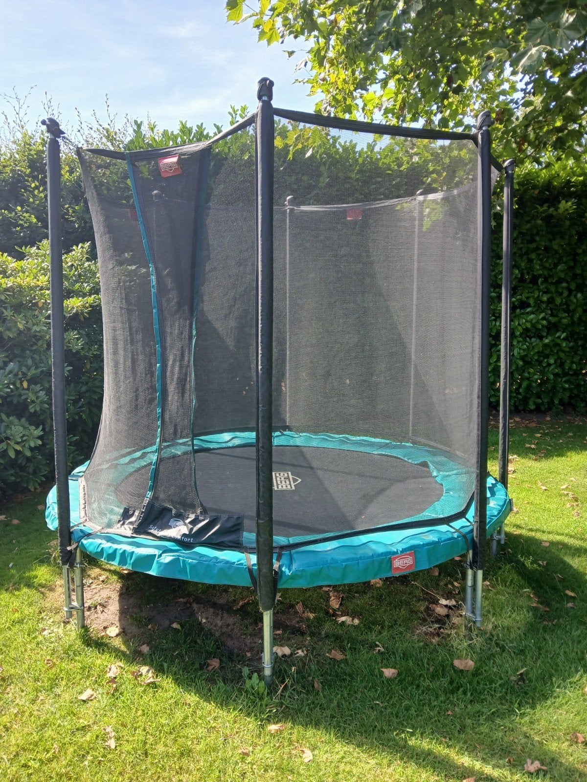 Berg trampoline 270 cm, Ophalen, Gebruikt