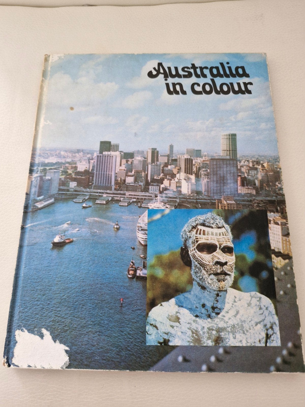 Australia in Colour - Reisgids/Fotoboek (1972), Reisgids of -boek, Gelezen, Overige merken, Australië en Nieuw-Zeeland