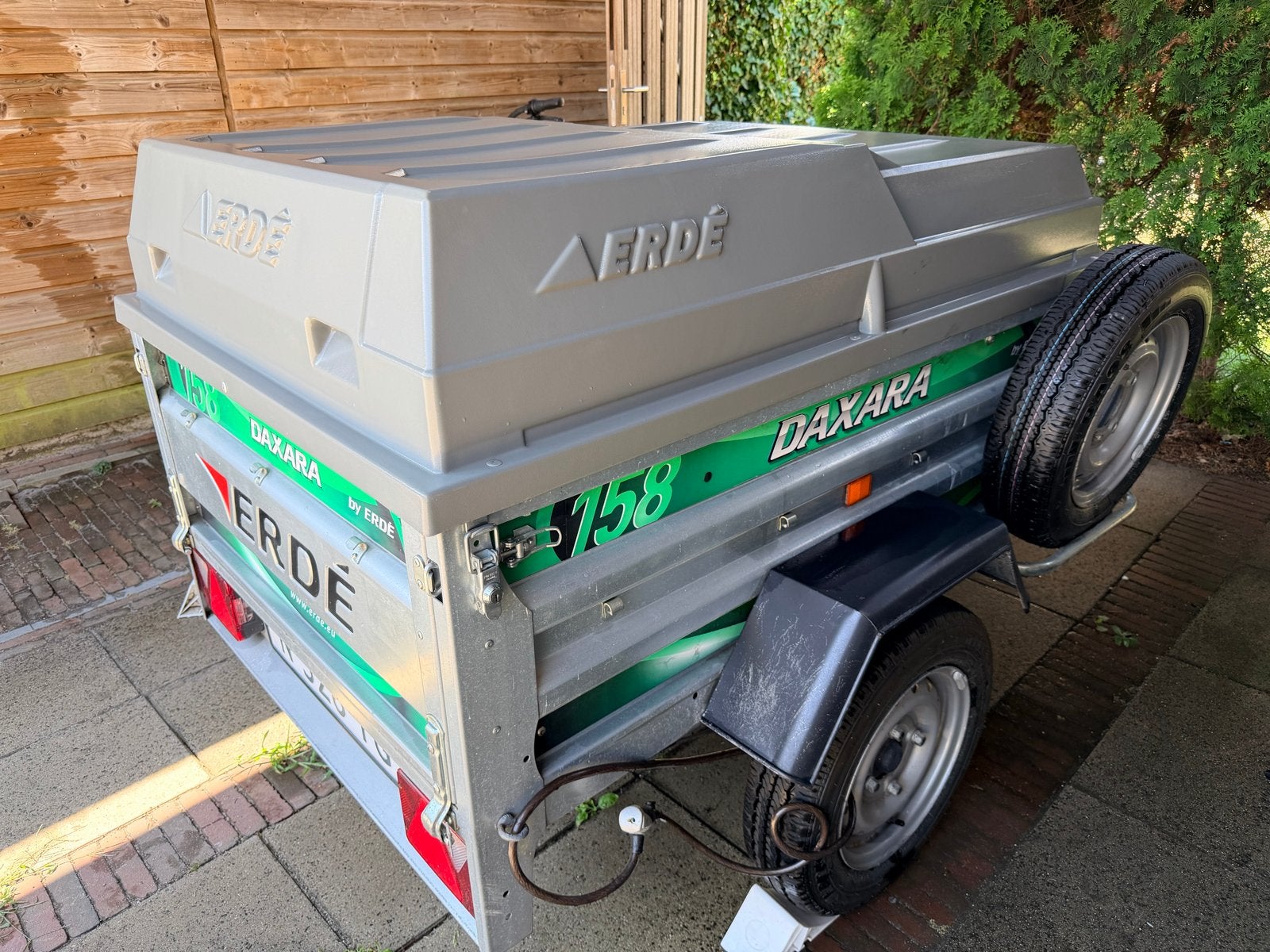 Daxara 158 aanhangwagen met huif en reservewiel, Ophalen, Gebruikt