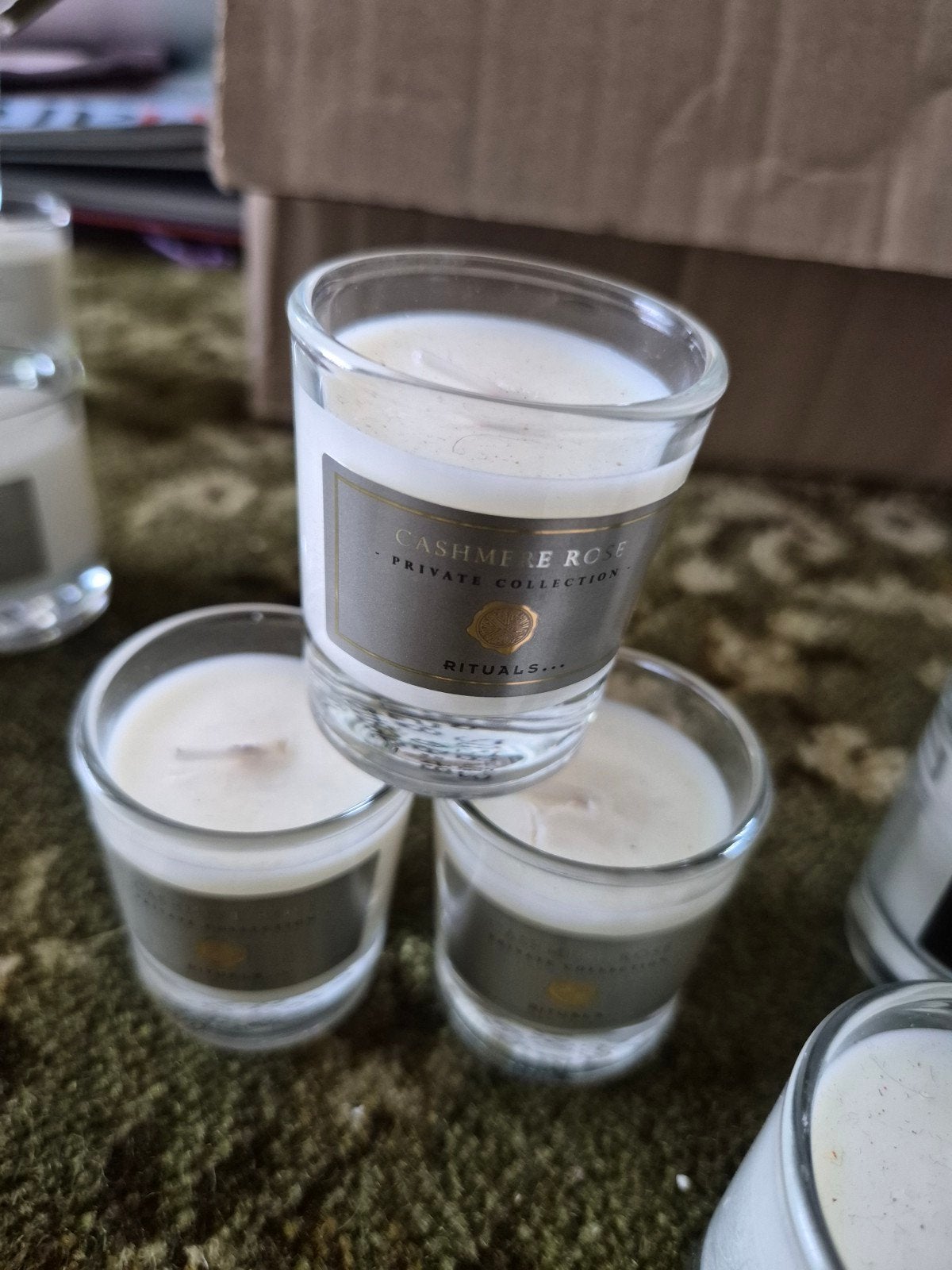 Rituals Private Collection Cashmere Rose geurkaarsen, Nieuw, Ophalen of Verzenden, Glas, Kaars