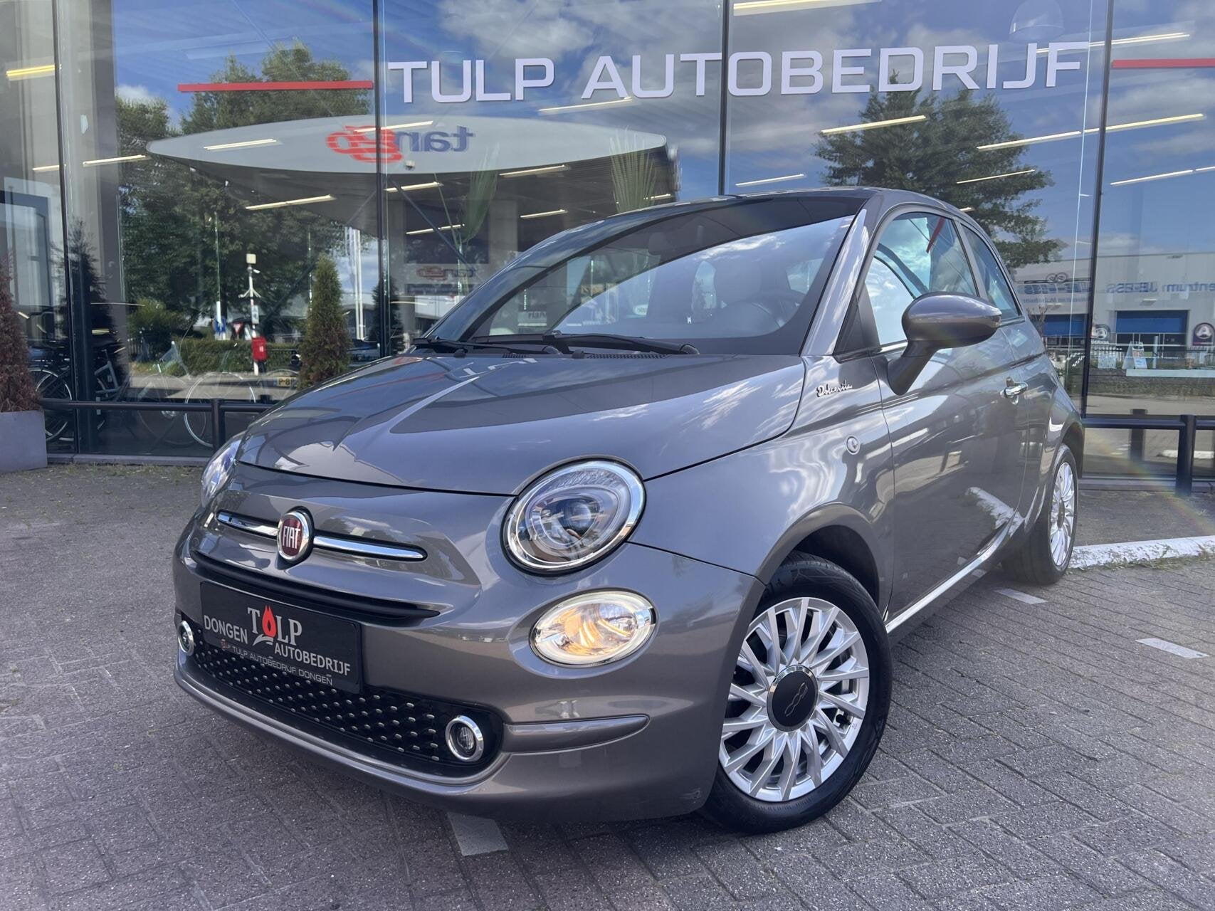 Fiat 500 1.0 Hybrid Dolcevita Airco Clima Cruise 1eEig Mooi!, Auto's, Voorwielaandrijving, Gebruikt, Zwart, 4 stoelen