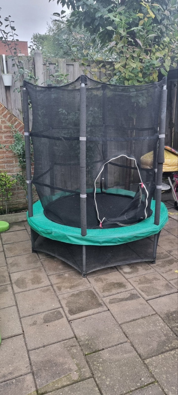 trampoline, Ophalen, Gebruikt