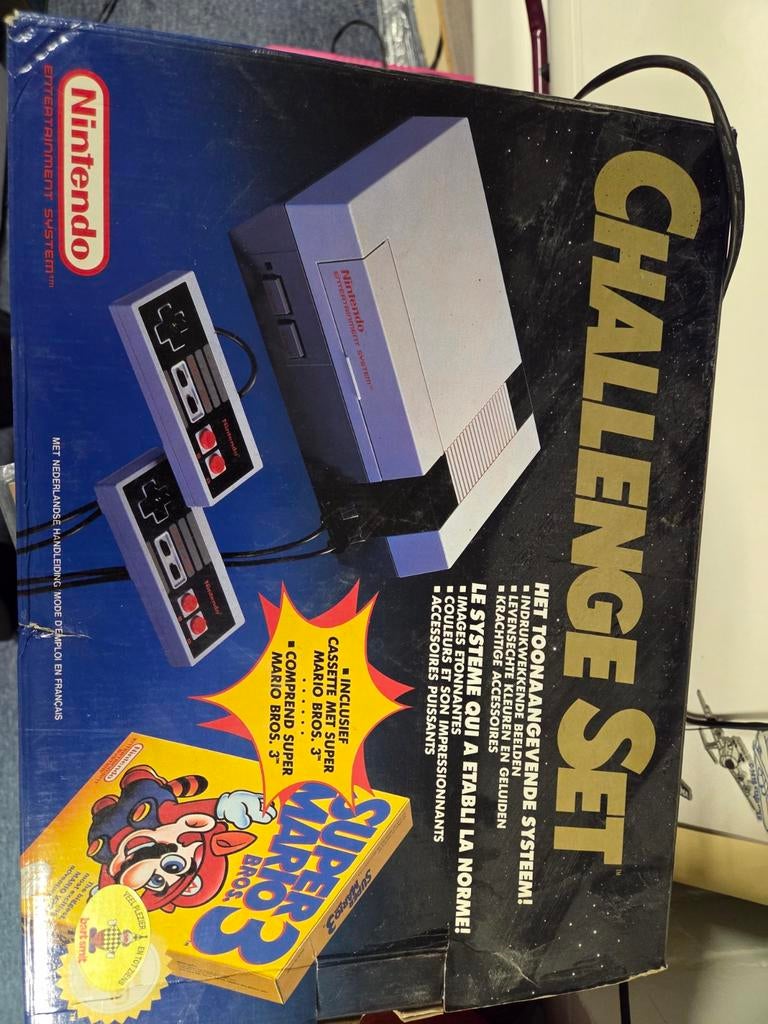 Nintendo, Spelcomputers en Games, Spelcomputers | Nintendo NES, Ophalen of Verzenden, Gebruikt, Met 2 controllers