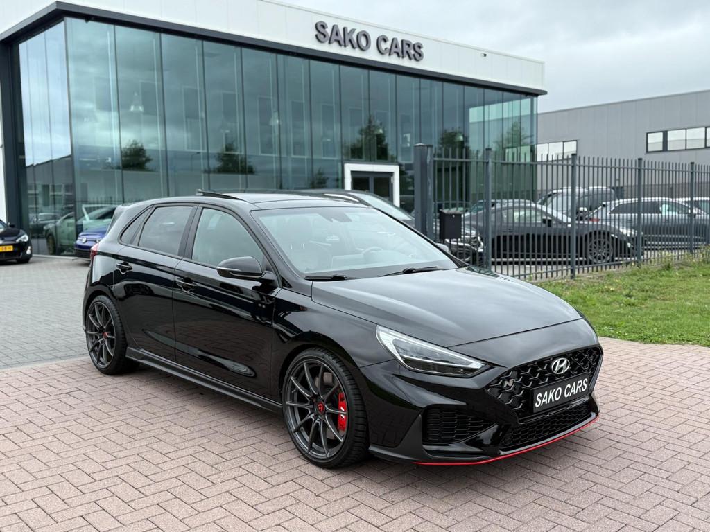 Hyundai I30N 2.0 N 2021 280PK Automaat Facelift Pano Dealer, Auto's, Hyundai, 1998 cc, Gebruikt, 4 cilinders, 700 kg