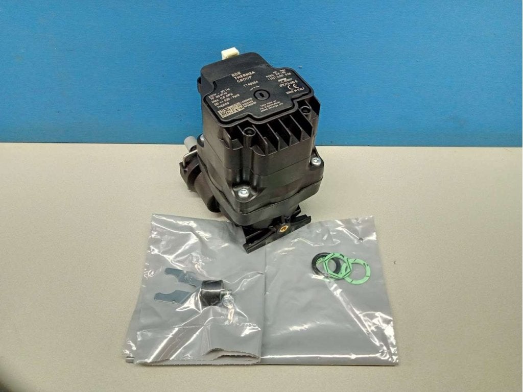 Cv pomp Remeha Avanta 24-39kW 2PK/73-21B-S art.nr.: 7791283, Doe-het-zelf en Verbouw, Niet ingevuld, Cv-ketel of Combi-ketel, Niet ingevuld