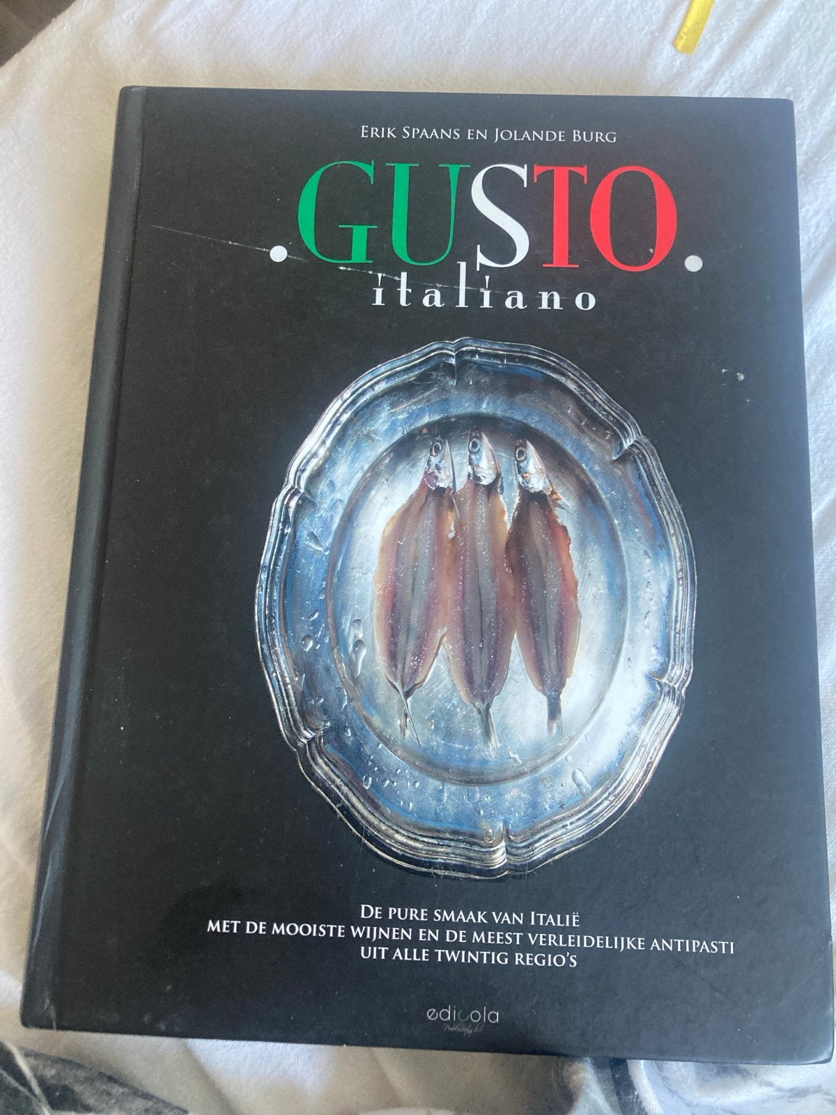 Gusto Italiano: De Pure Smaak van Italië / Erik Spaans &, Boeken, Ophalen of Verzenden, Gelezen, Italië, Voorgerechten en Soepen