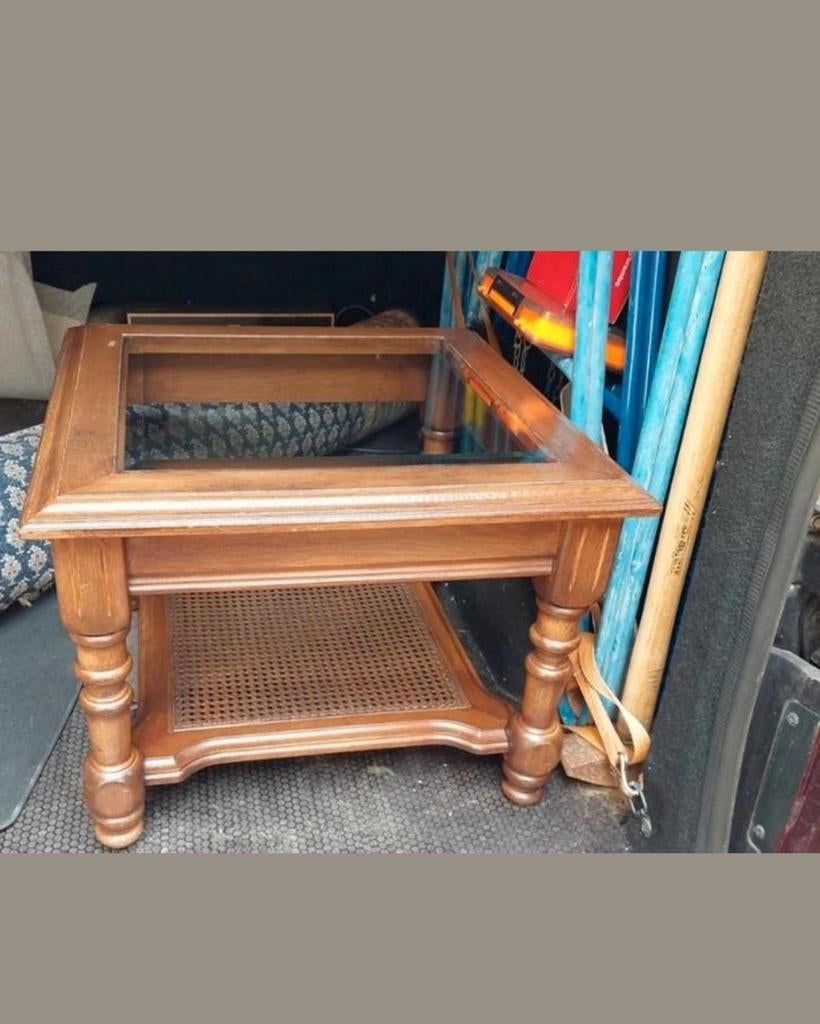 vintage salontafel hout 65x65x48, Ophalen