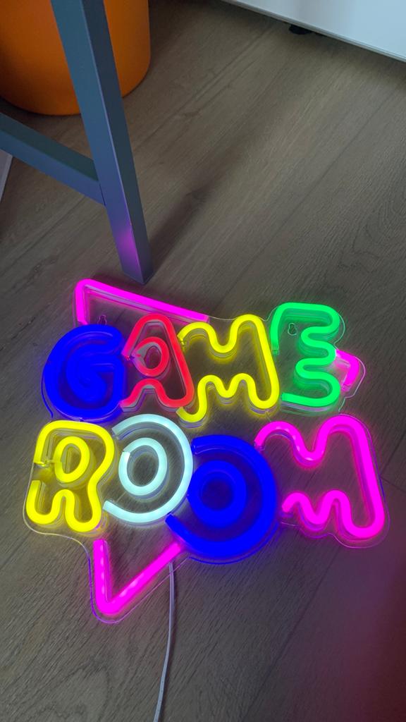 Game room licht, Ophalen, Zo goed als nieuw