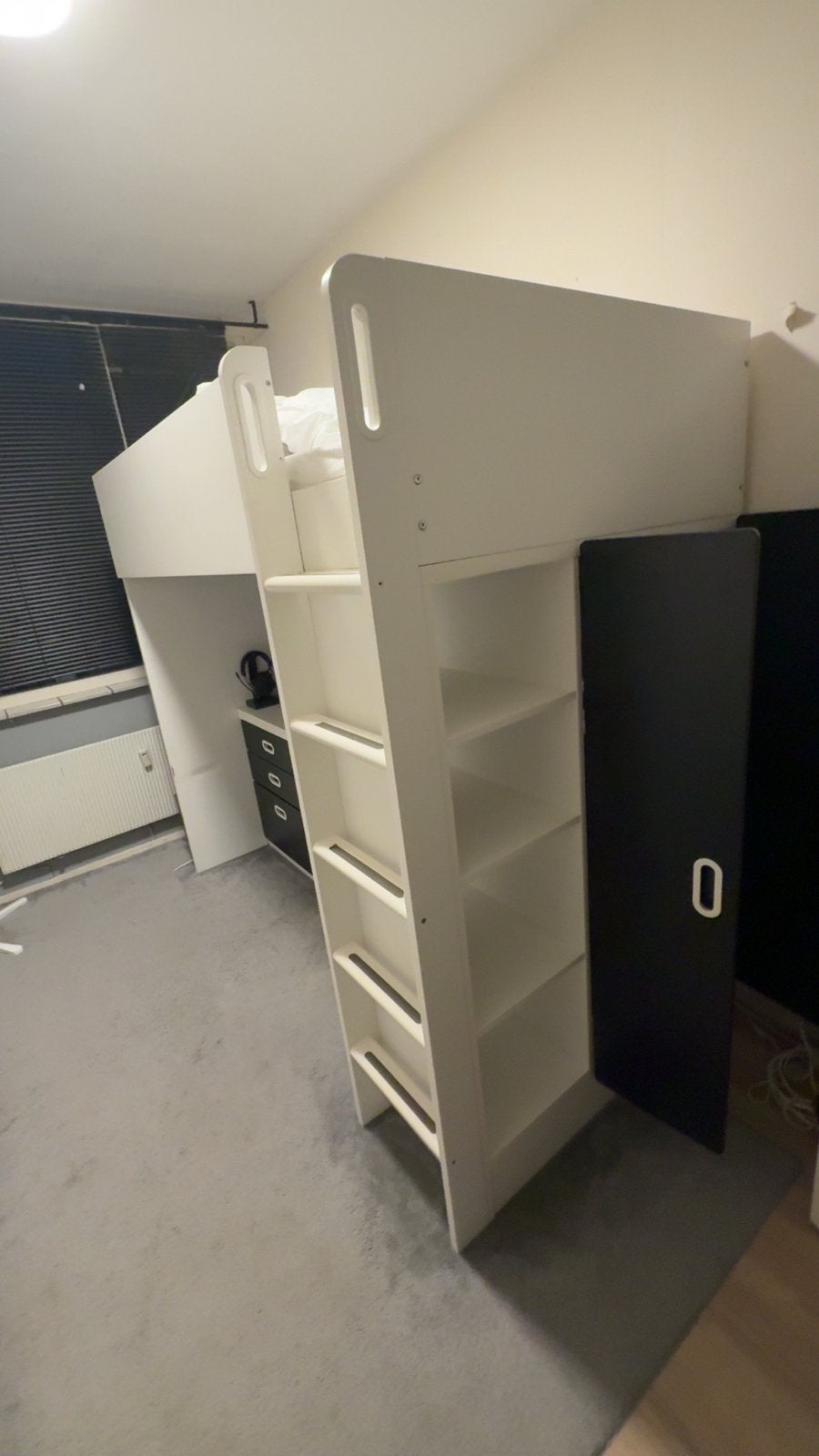 Foto 2 van IKEA SMÅSTAD Hoogslaper 90x200 cm met bureau en kast