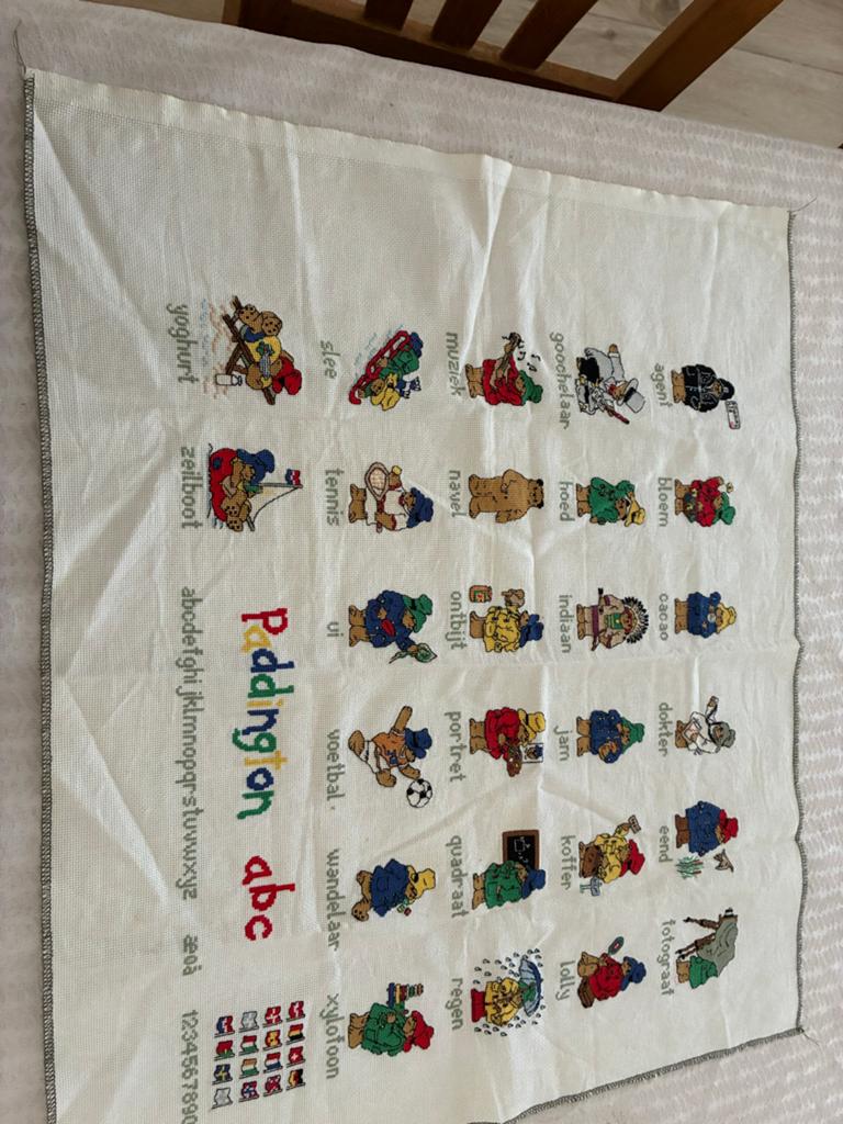 Paddington ABC Borduurpakket - Compleet en Nieuw, Hobby en Vrije tijd, Ophalen of Verzenden, Nieuw, Handborduren, Borduurpakket