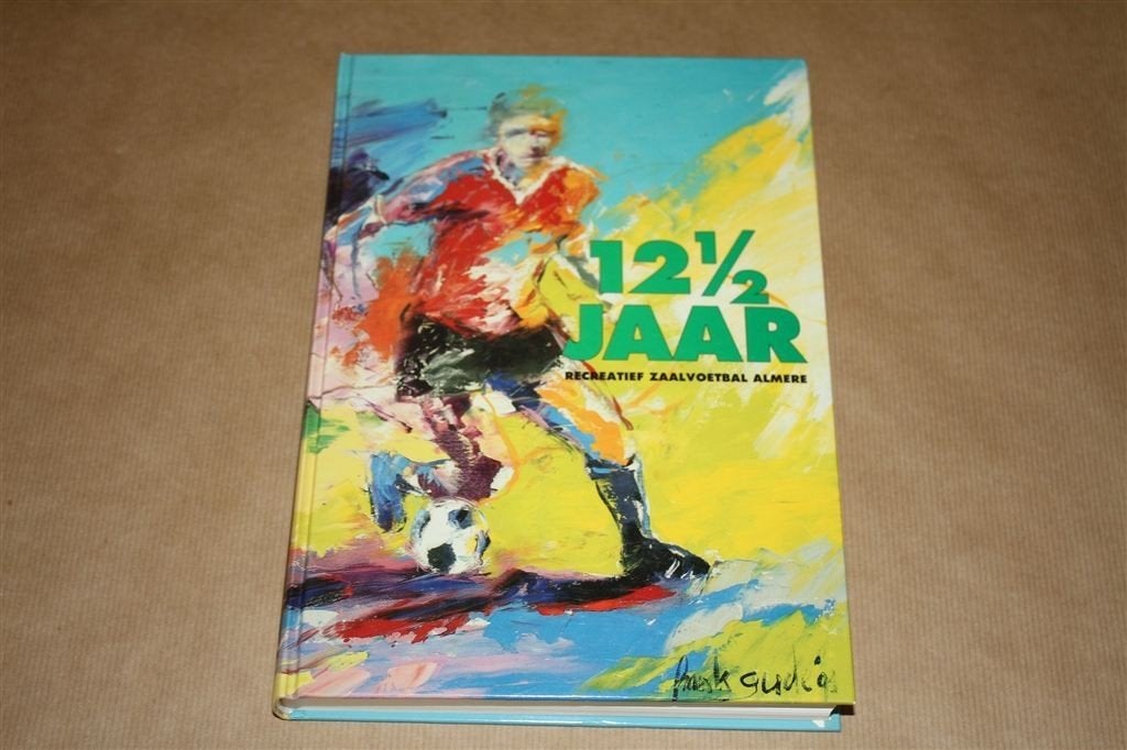 121/2 jaar recreatief zaalvoetbal Almere., Ophalen of Verzenden, Nieuw, Watersport en Hengelsport