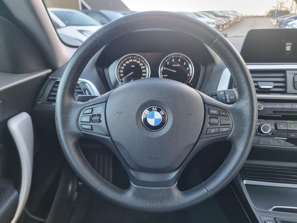 BMW 1-serie 118i Executive | Leder | (bj 2017), Auto's, BMW, 1-Serie, 12 maanden, Gebruikt, 4 stoelen