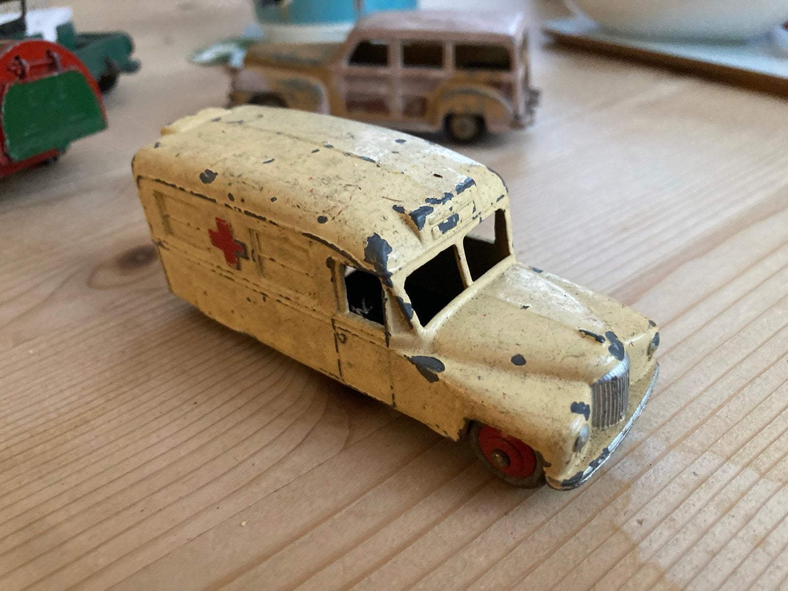 Dinky Toys Daimler Ziekenauto - Vintage Modelauto, Verzamelen, Ophalen of Verzenden, Gebruikt