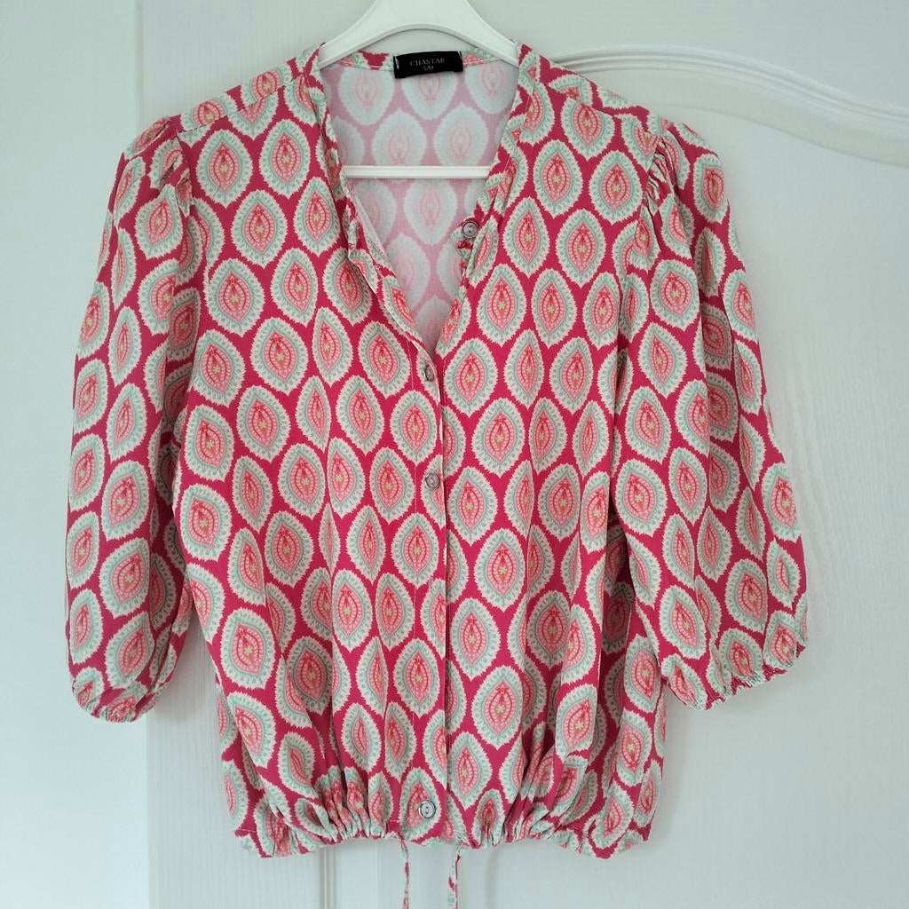 Blouse mt s/m rose met print in nette staat 3 kwart mouw, Ophalen of Verzenden, Zo goed als nieuw, Maat 38/40 (M), Roze