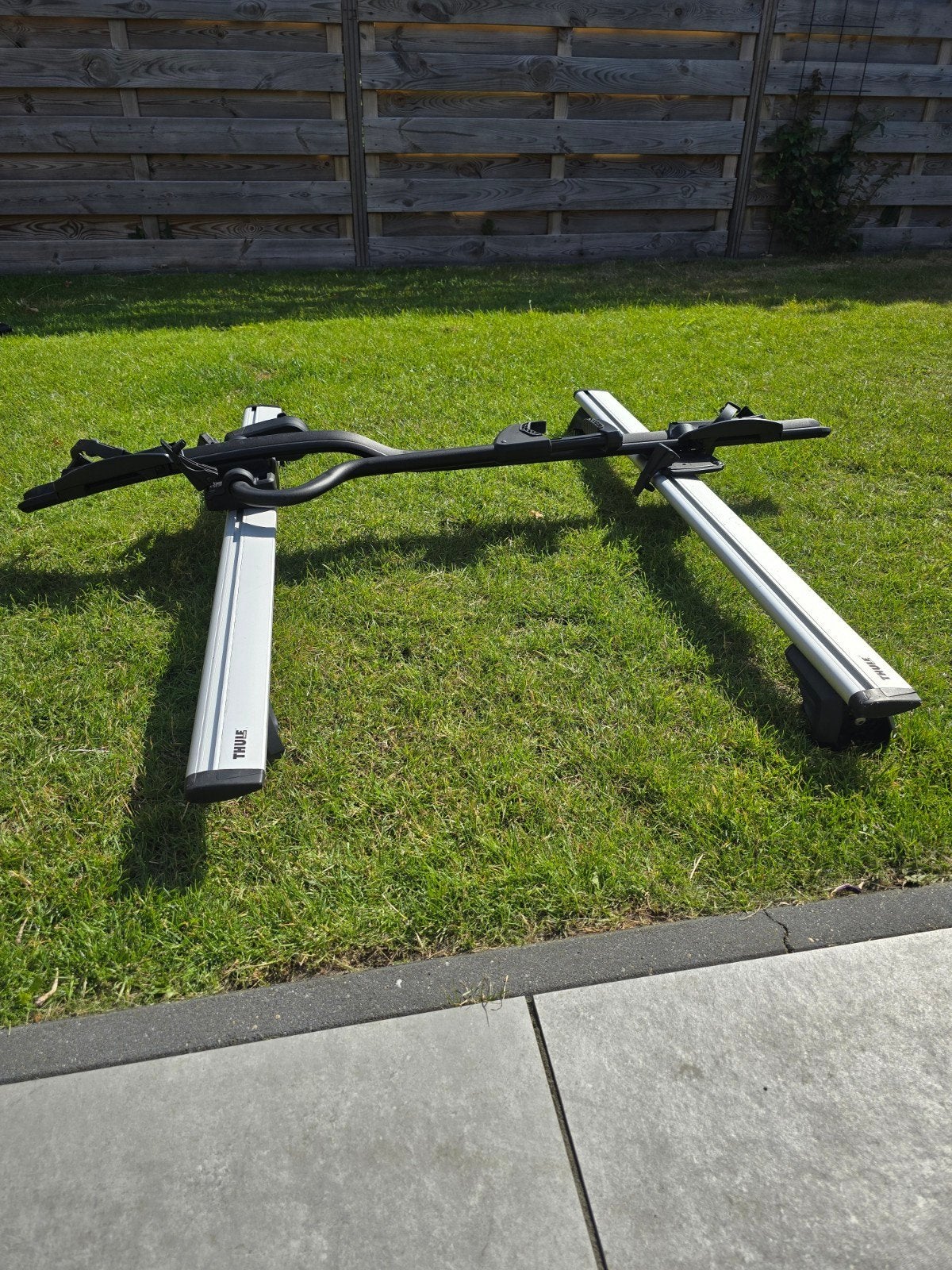 Thule Raised Rail & Thule Proride, Ophalen, Zo goed als nieuw, Dakdrager