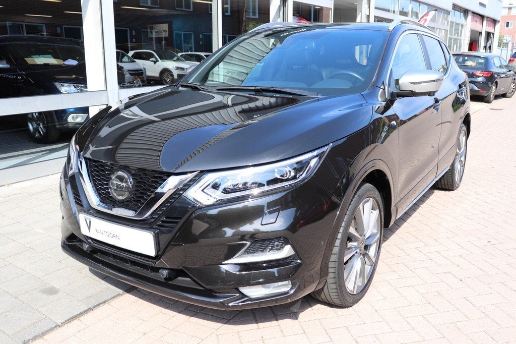 Nissan QASHQAI Automaat 1.3 DIG-T Tekna + | met trekhaak | p, Auto's, Stof, Gebruikt, 4 cilinders, 1290 kg
