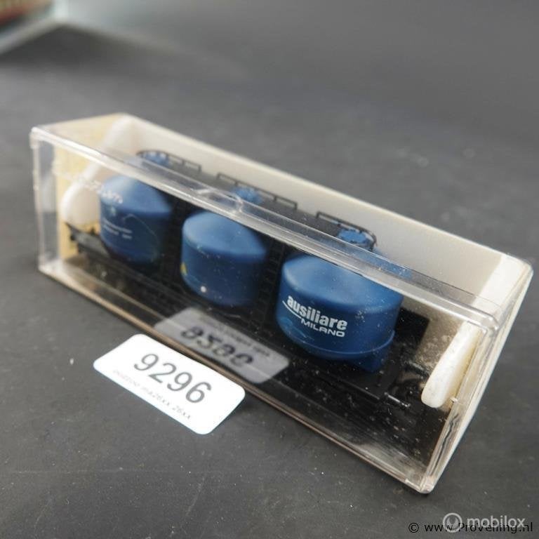 Online Veiling: Electotrengoederenwagon met drie blauwe s..., Gebruikt
