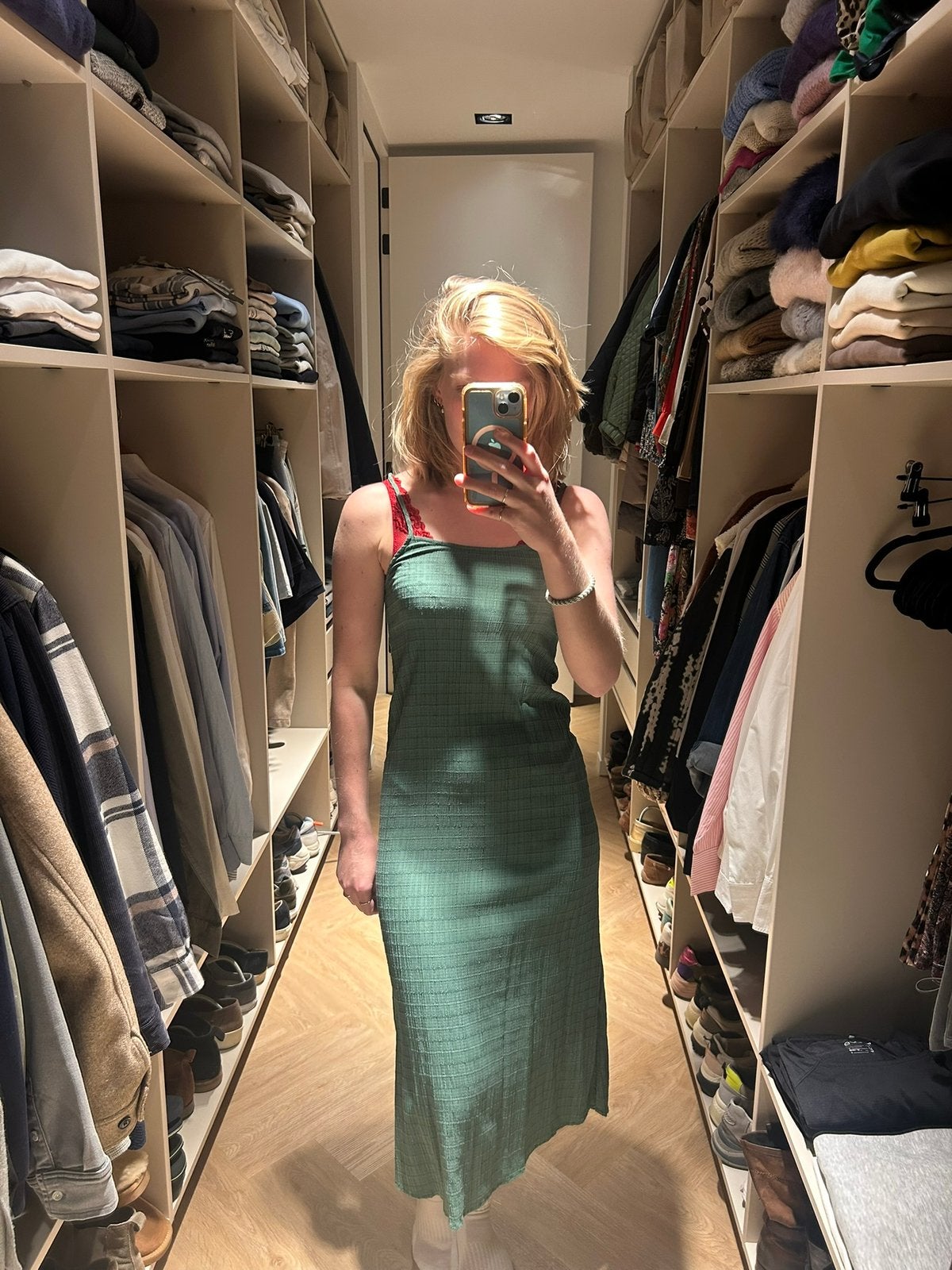 Pull and Bear groene strakke jurk XS, Kleding | Dames, Ophalen of Verzenden, Maat 34 (XS) of kleiner, Gedragen, Onder de knie