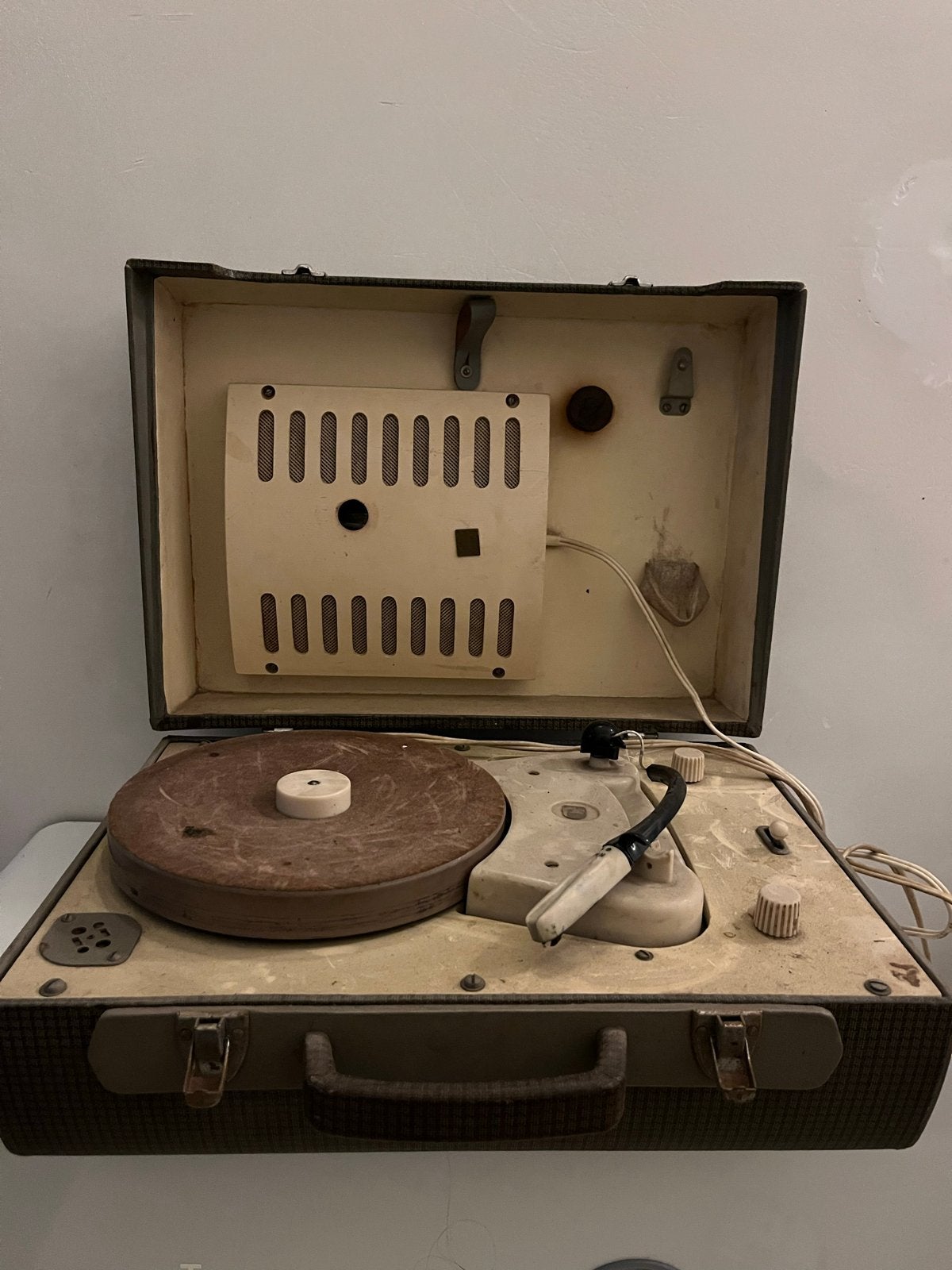Zeer oude platenspeler in koffer - Vintage decoratie, Ophalen, Niet werkend, Platenspeler, Overige merken