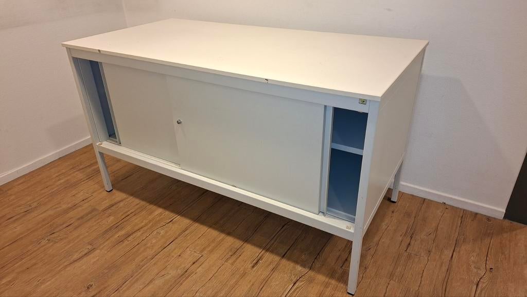 Wit dressoir met schuifdeuren, Huis en Inrichting, Ophalen