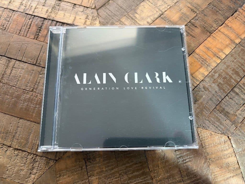 Alain Clark - Generation Love Revival, Inclusief doosje, Ophalen of Verzenden, Zo goed als nieuw, R&B