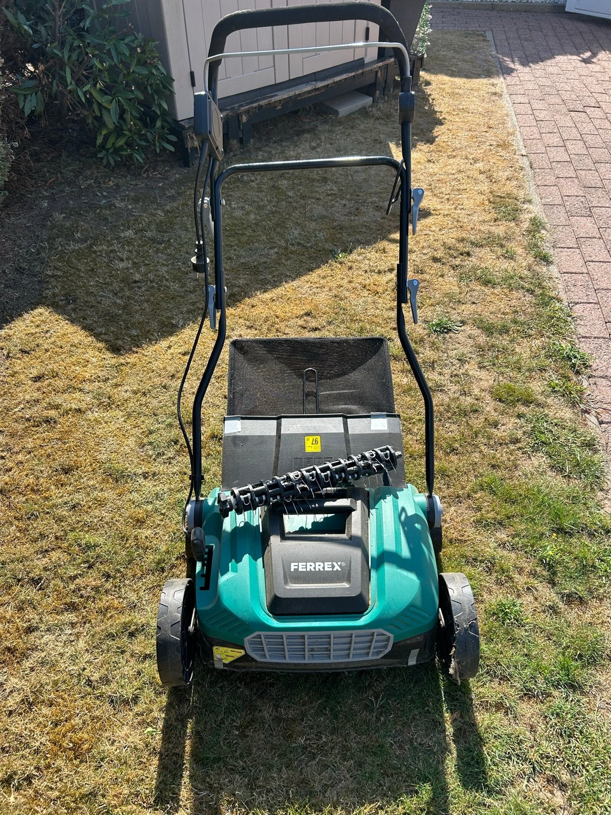 Ferrex Verticuteermachine / Beluchter, Ophalen, Gebruikt, Elektrische grasmaaier