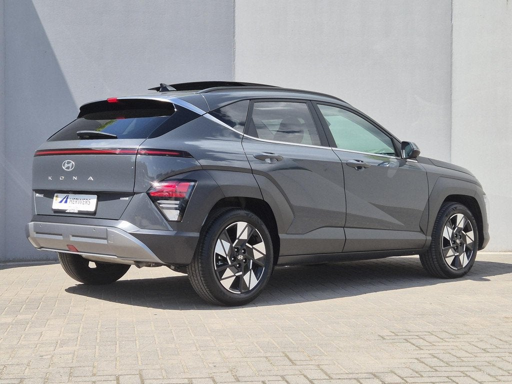 Hyundai Kona 1.6 GDI HEV Premium Sky / Glazen schuif- en kan, Auto's, Gebruikt, Euro 6, 2 kWh, 1110 kg