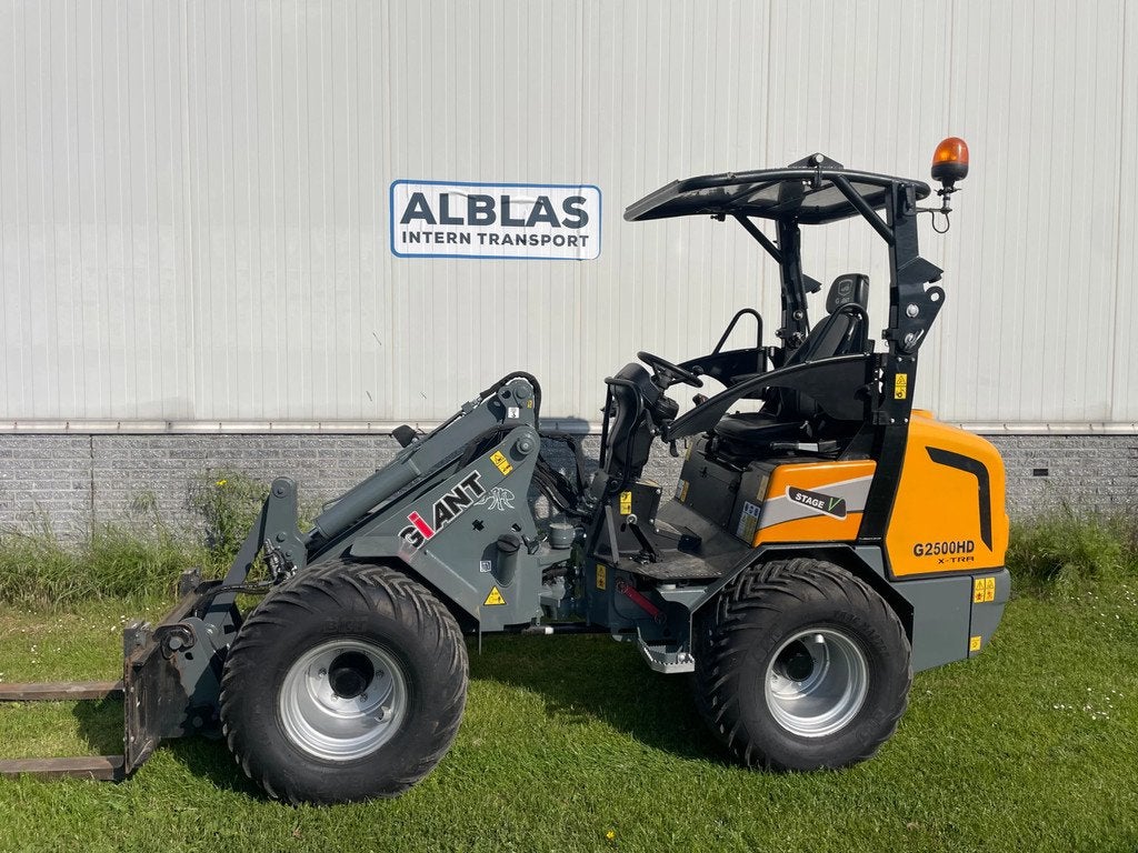 Giant G2500HD Xtra kniklader topstaat!, Tobroco, Info@tobroco.com, AX, Wiellader of Shovel